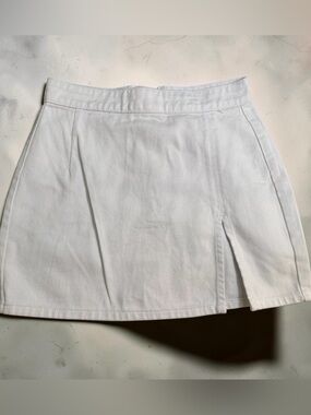 Lioness White Mini Skirt with Side Slit Detail